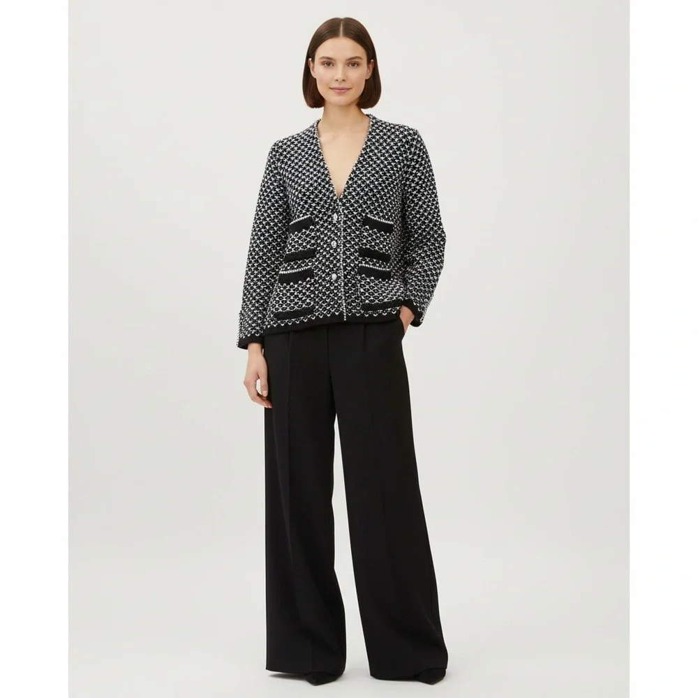 WHBM | Crochet Chunky Knit Button Front Pocket Cropped Cardigain